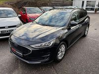 Gebraucht Ford Focus Cool & Connect 125 PS (91 kW) 2022 Schwarz Limousine