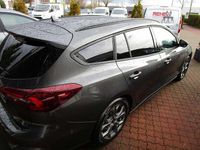 Gebraucht Ford Focus ST-Line X 125 PS (91 kW) 2024 Magnetic grau Kombi