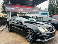 Gebraucht Mercedes E320 224 PS (164 kW) 2006 Schwarz Limousine