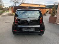 Second-hand VW up! 60 CP (44 kW) 2019 Negru Hatchback