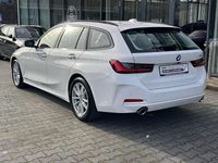 Gebraucht BMW 318 156 PS (114 kW) 2025 Alpinweiss Kombi