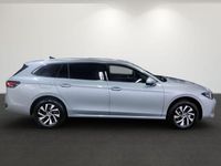Gebraucht VW Passat Business 150 PS (110 kW) 2024 (oyster silver metallic) Limousine