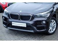 gebraucht BMW X1 xDrive 20i Advantage/HUD/Navigation/GRA/PDC