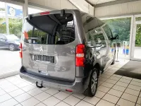 Gebraucht Peugeot Traveller Allure 177 PS (130 kW) 2022 Grau Van / Kleinbus