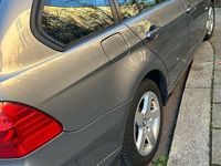 Second-hand BMW 318 143 CP (105 kW) 2009 Gri Break