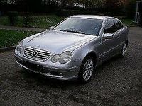 Gebraucht Mercedes CL180 143 PS (105 kW) 2003 Silber metallic Coupé