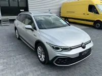 Używany VW Golf Alltrack 200 KM (147 kW) 2023 Srebrny Kombi