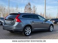 Gebraucht Volvo V60 Summum 224 PS (164 kW) 2017 Grau Kombi