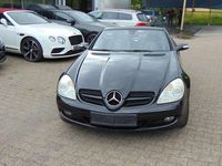 Gebraucht Mercedes SLK200 163 PS (119 kW) 2004 Obsidianschwarz  metalliclack Cabrio