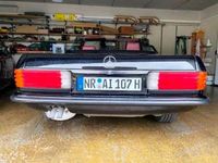 gebraucht Mercedes 560 SLr107 oldtrimer