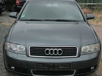Gebraucht Audi A4 Ambition 131 PS (96 kW) 2004 Grau Kombi