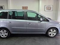 Gebraucht Opel Zafira Edition 140 PS (102 kW) 2009 Silber Van / Kleinbus