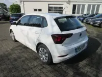 Gebraucht VW Polo Life 80 PS (58 kW) 2024 Pure white Kleinwagen