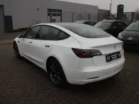 Gebraucht Tesla Model 3 324 kW (441 PS) 2021 Weiß Limousine