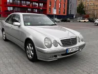 Gebraucht Mercedes E270 Elegance 170 PS (125 kW) 2002 Silber Limousine