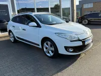 Gebraucht Renault Mégane GrandTour Expression 110 PS (80 kW) 2012 Weiß Kombi
