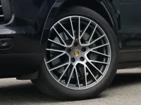 Gebraucht Porsche Cayenne 441 PS (324 kW) 2018 Schwarz SUV