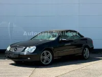Gebraucht Mercedes CLK320 Elegance 218 PS (160 kW) 2003 Schwarz Cabrio