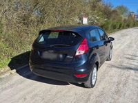 Gebraucht Ford Fiesta SYNC Edition 80 PS (58 kW) 2016 Grau Kleinwagen