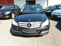 Gebraucht Mercedes C200 136 PS (100 kW) 2012 Obsidianschwarz  metalliclack Kombi