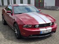 Gebraucht Ford Mustang GT 320 PS (235 kW) 2009 Rot Coupé
