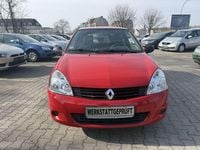 Gebraucht Renault Clio II Authentique 75 PS (55 kW) 2011 Hellrot Kleinwagen