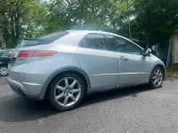 Gebraucht Honda Civic 140 PS (102 kW) 2006 Silber Limousine