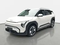 Neu Kia EV3 Air 150 kW (204 PS) 2026 Schneeweiss SUV