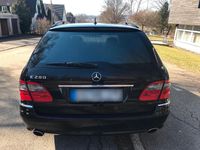 Usata Mercedes E280 231 CV (169 kW) 2007 Nero Berlina