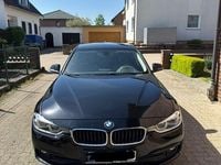 Second-hand BMW 318 150 CP (110 kW) 2017 Negru Break