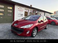 Gebraucht Peugeot 308 Platinum 150 PS (110 kW) 2011 Rot Limousine