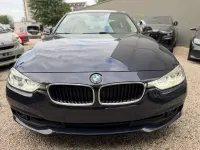Gebraucht BMW 320 Advantage 163 PS (119 kW) 2016 Blau Limousine