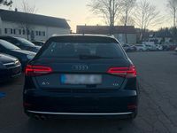 Gebraucht Audi A3 149 PS (109 kW) 2017 Blau Limousine