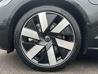 Gebraucht Volvo V60 455 PS (334 kW) 2025 Schwarz Kombi