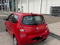Second-hand Renault Twingo 75 CP (55 kW) 2009 Roșu Hatchback