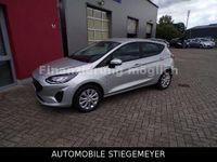 Gebraucht Ford Fiesta Cool & Connect 75 PS (55 kW) 2022 Silber Limousine