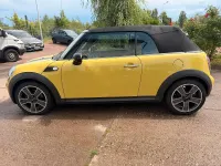 Gebraucht Mini Cooper Cabriolet 122 PS (89 kW) 2010 Gelb Cabrio