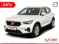 Neu Volvo XC40 Core 163 PS (119 kW) 2026 Crystalweissmet. SUV