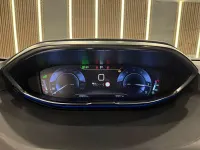 Gebraucht Peugeot 3008 Allure 181 PS (133 kW) 2019 Weiß SUV
