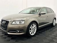 Gebraucht Audi A3 Sportback Ambition 105 PS (77 kW) 2012 Grau Kleinwagen
