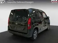 Neu Toyota Proace Verso City 131 PS (96 kW) 2026 Grün Kombi