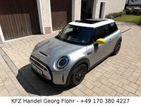 Gebraucht Mini Cooper SE Classic 135 kW (184 PS) 2023 Silber Kleinwagen