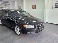 Gebraucht Volvo V70 Momentum 163 PS (119 kW) 2008 Schwarz Kombi