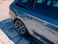 Gebraucht Skoda Superb SportLine 190 PS (139 kW) 2019 Andere farben Kombi
