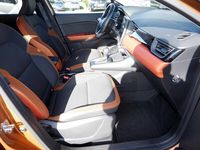 Gebraucht Renault Captur Intens 154 PS (113 kW) 2020 Orange SUV