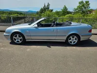 Gebraucht Mercedes CLK200 136 PS (100 kW) 1998 Silber Cabrio
