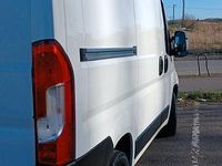 Gebraucht Peugeot Boxer 110 PS (80 kW) 2018 Weiß Van