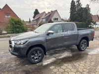 Neu Toyota HiLux Comfort 204 PS (150 kW) 2026 Grau Abholung