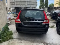 Gebraucht Volvo V70 Momentum 245 PS (180 kW) 2016 Schwarz Kombi