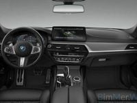 Gebraucht BMW 530e M Sport 292 PS (214 kW) 2022 Sophistograu Kombi